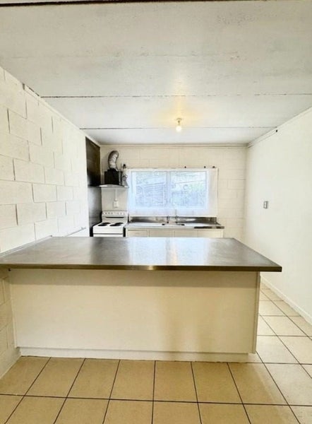 Sandringham, 2 bedrooms64697193685890113