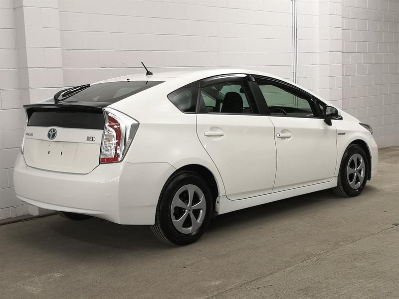 2012 Toyota Prius Hybrid, Camchain, Nice and tidy64697386421889111