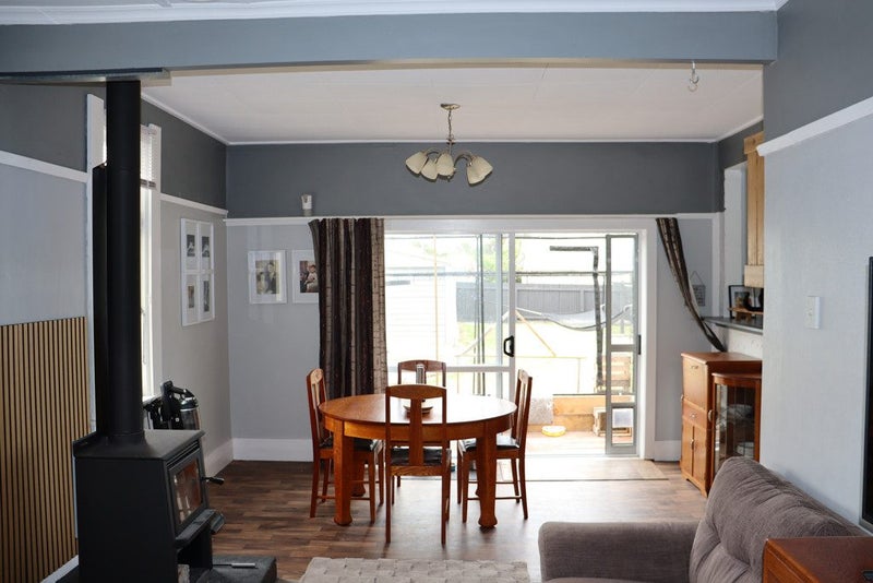 Character, Charm & Comfort64697283931009114