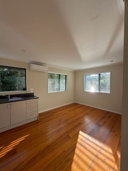 Enner Glynn, 3 bedrooms64697488522498112