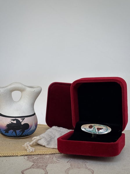 Native American Turquoise Red Coral Inlay Ring | vintage Carousel 2