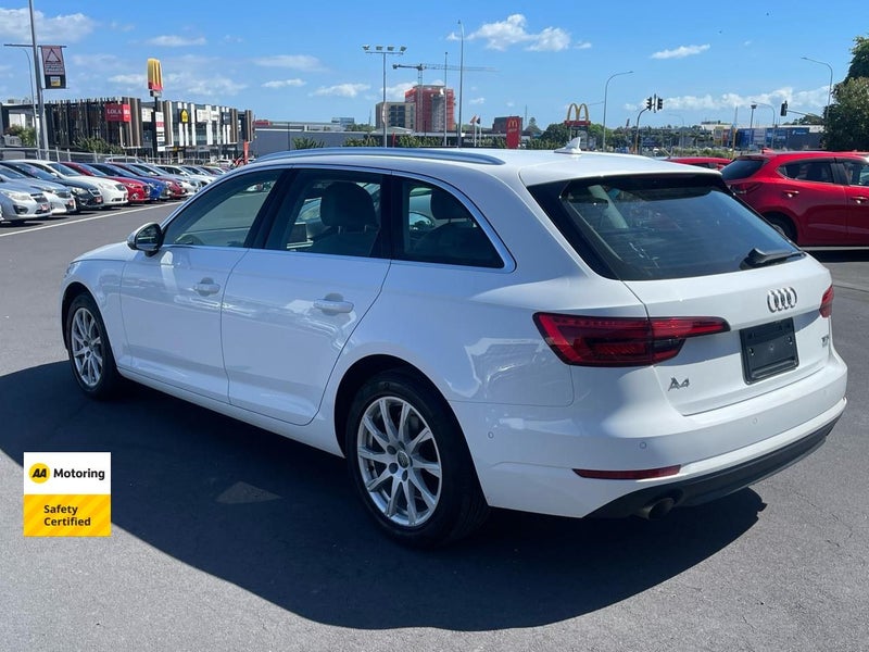 2016 Audi A464698773730177114