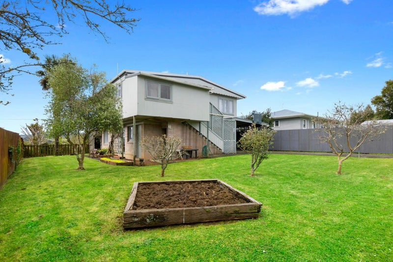 Onerahi, 2 bedrooms64700276416258111