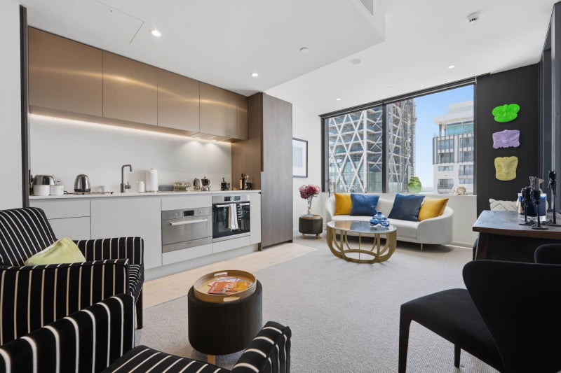 The Ultimate City Endorsement: Vendor Stays & ...64700683869314112