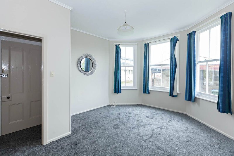 Royal Oak, 2 bedrooms64701994802305112