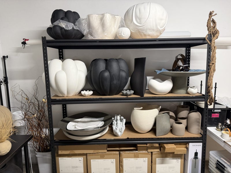 101 Copenhagen Bloom Vase Large - Black Carousel 8