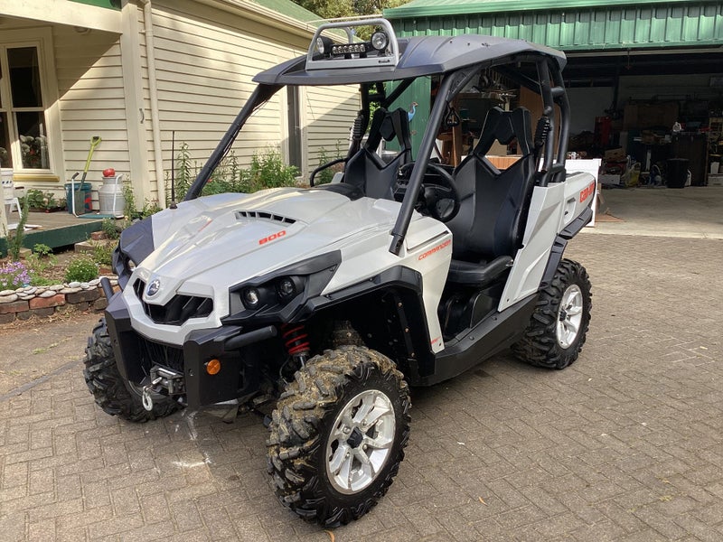 Can-Am Commander 201664702182180483114