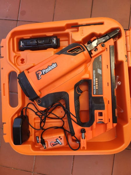 Paslode FrameMaster-Li PowerVent (B20580) - Near New Carousel 1