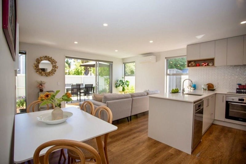 Linwood, 3 bedrooms64702294859395114