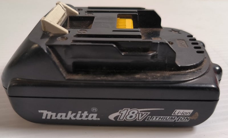 MAKITA 18V 1.5AH BATTERY** A2147656-3 Carousel 1