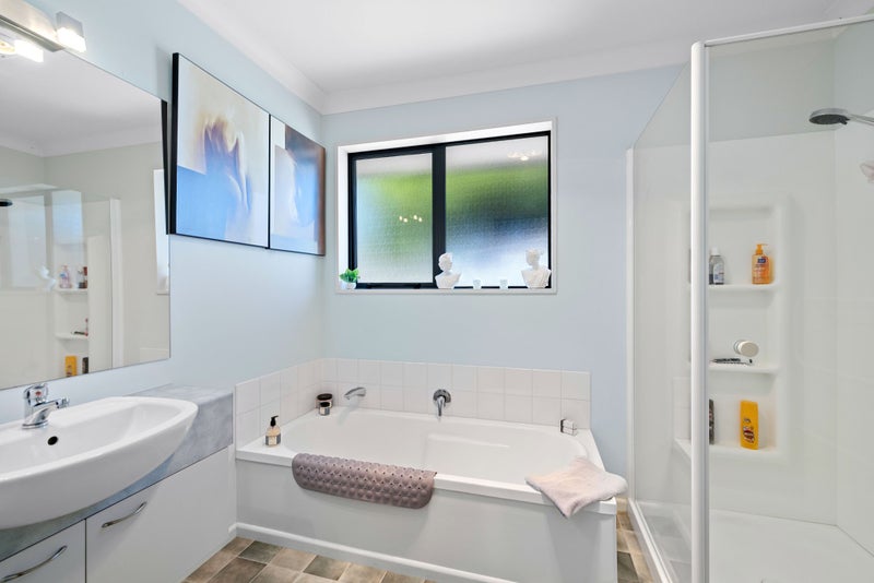 Seize the day - and this home!64702507036931114