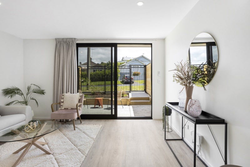 Premium Coastal Location - Move in ready64702695782403111