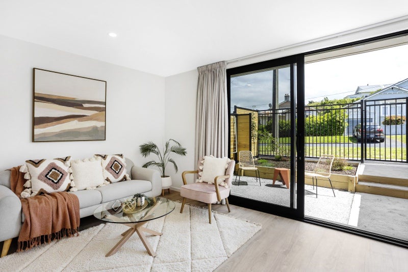 Premium Coastal Location - Move in ready64702695782403114