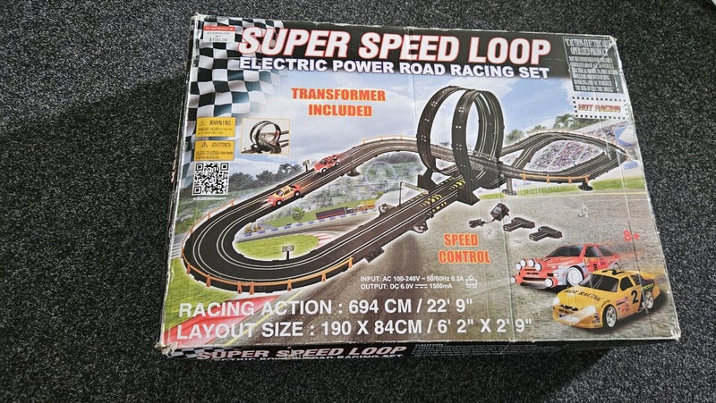 Slot Car Set - Complete and Working! Carousel 2