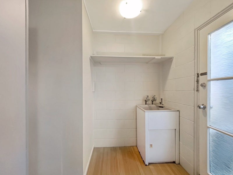 Trentham, 2 bedrooms64702997216003114