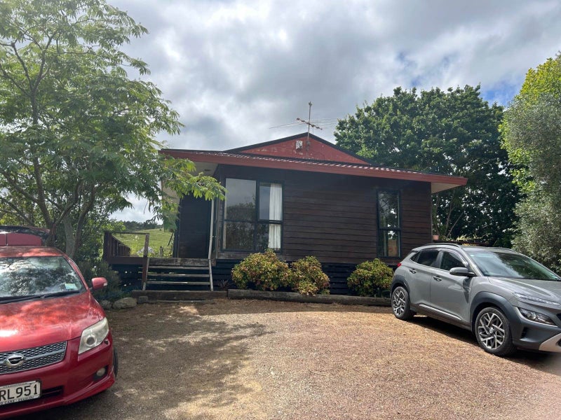 Helensville, 4 bedrooms64702997229697111