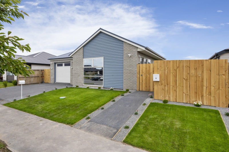 Belfast, 2 bedrooms64702997274243110