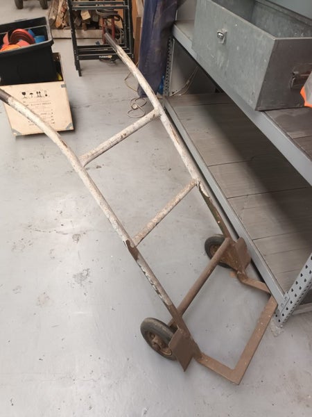 Sack Barrow Carousel 1