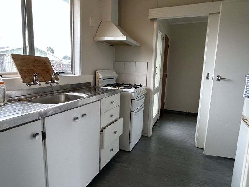 Waitara, 2 bedrooms64703097839489114