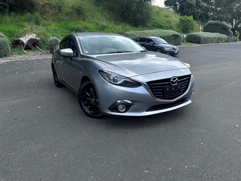 2015 Mazda Axela HYBRID LOW KMS S L PACKAGE TOP...64703185969665110