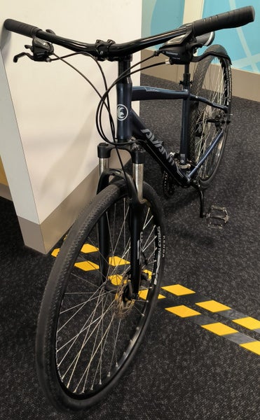 AVANTI DISCOVERY MOUNTAIN BIKE** B21125590-1 Carousel 2