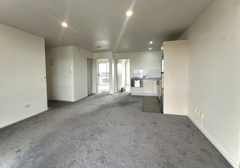 Flat Bush, 2 bedrooms64703676995969114