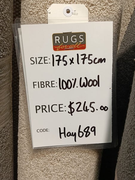 100% NZ Wool Carpet Shortend | 175 x 175cm Carousel 1