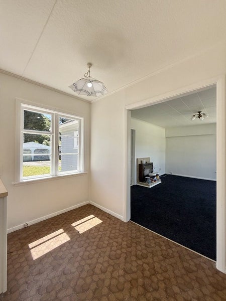 Wainuiomata, 3 bedrooms64703880070273113