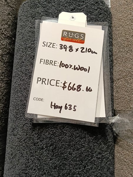 100% NZ Wool Carpet Shortend | 398 x 210cm Carousel 1