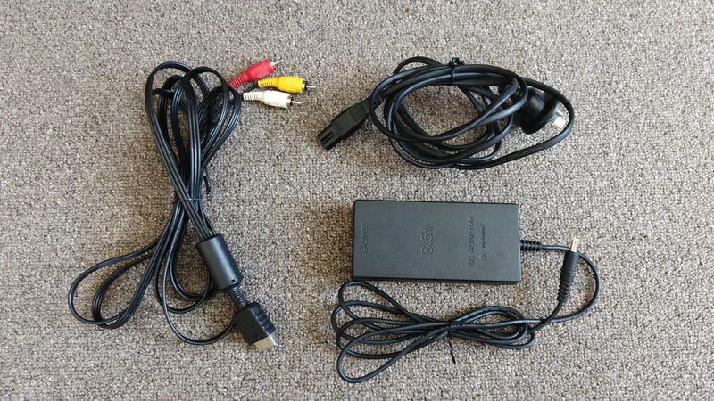 PlayStation 2 Slim (PS2 SCPH-79002) Carousel 9