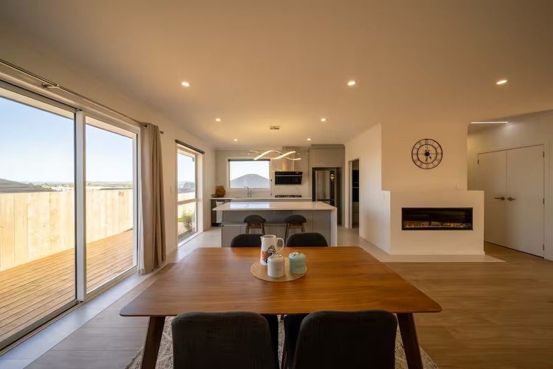 Flagstaff, 5 bedrooms64704085142401114