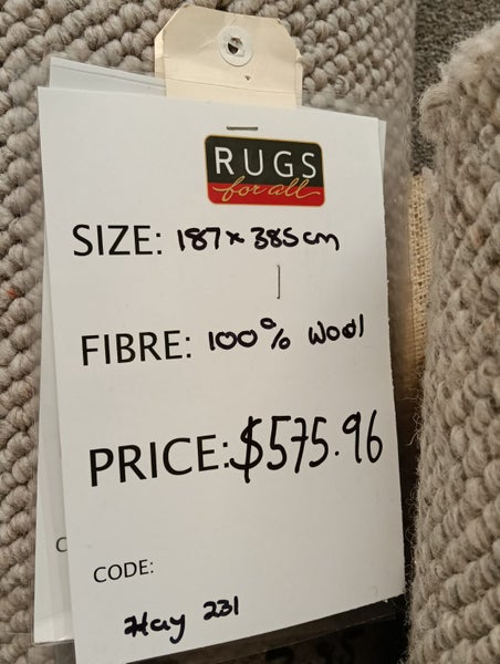 100% NZ Wool Carpet Shortend | 187 x 385cm Carousel 1
