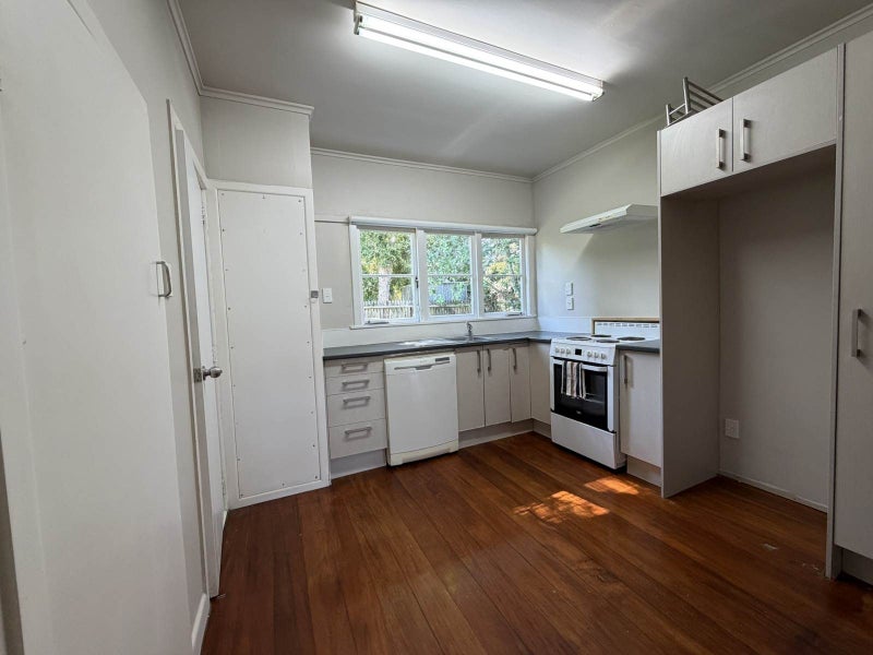 Remuera, 3 bedrooms64704377748226112