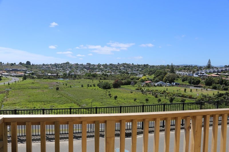 Bethlehem, 3 bedrooms64704466654594111