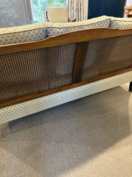 Bergere 3 pc suite Carousel 2