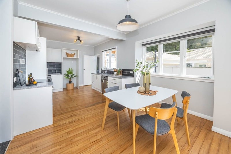 Claudelands, 2 bedrooms64704764103297110