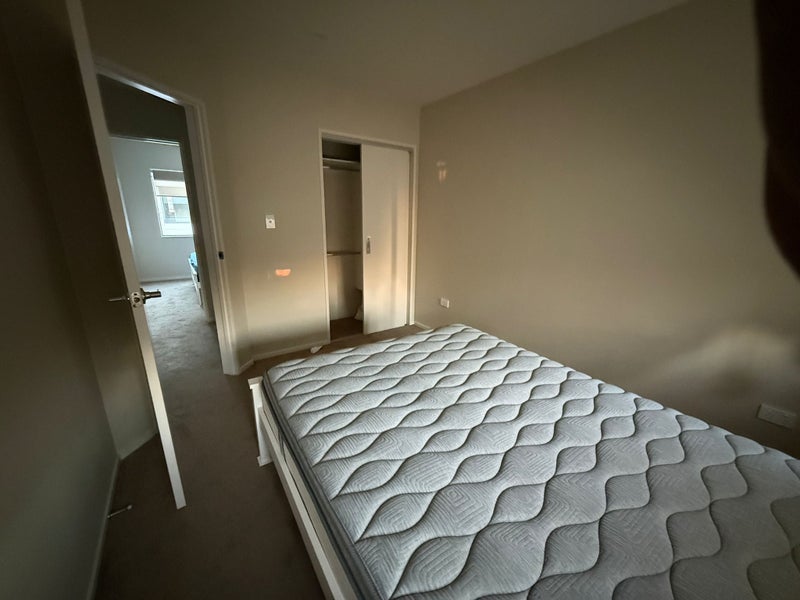 Papakura, 4 bedrooms64704821004930113