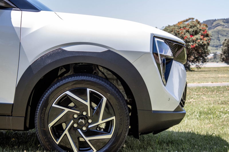 2025 Mahindra XUV 3XO Ax7l 1.2PT/6AT64704956022147112