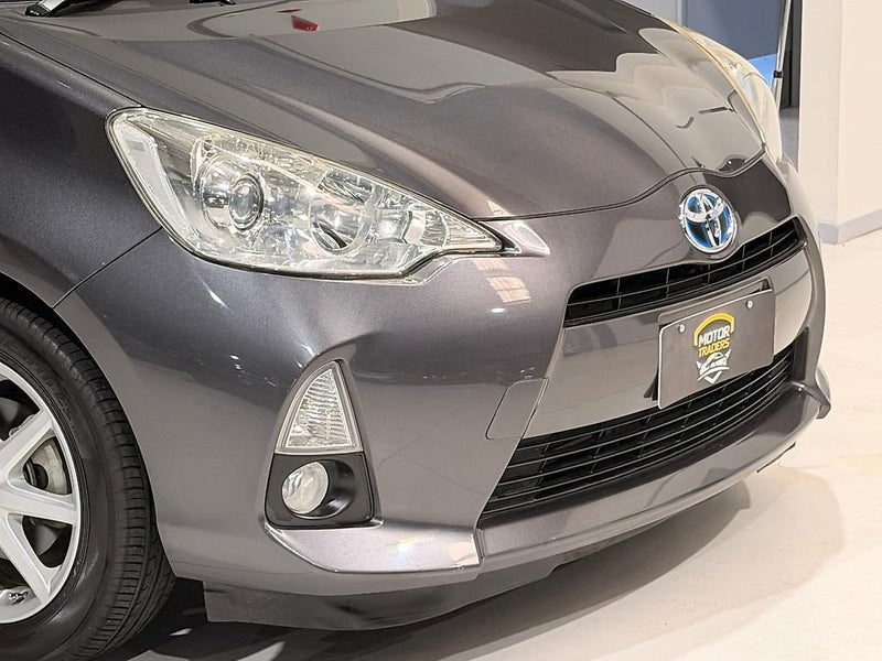 2012 Toyota Aqua G Model | with Heated Seats64705047194625114