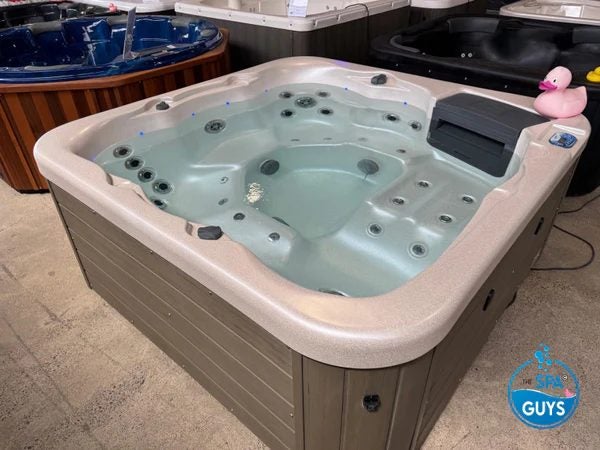 Arcadia 6 Seater Portable Spa - Dream - SILENT - Ozone Carousel 1