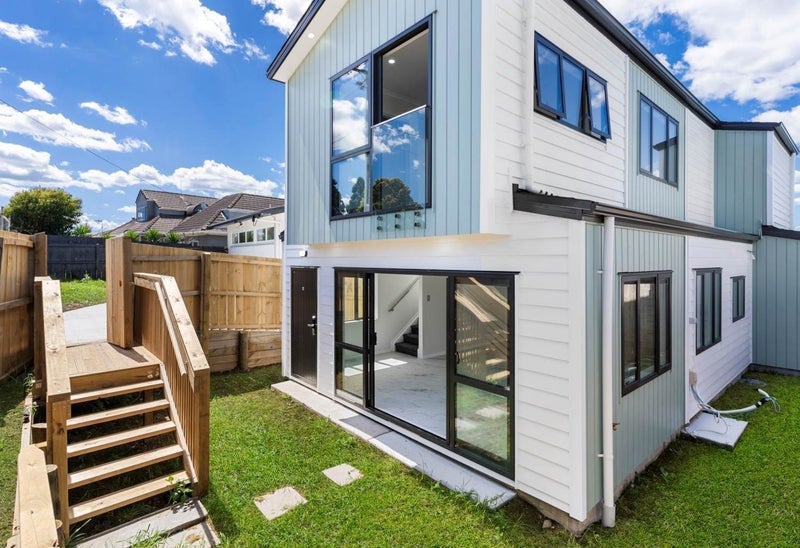 Papatoetoe, 3 bedrooms64705060135043110