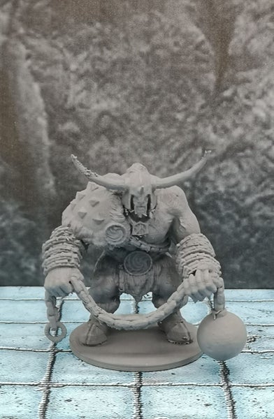 Gooma Giant Monster Miniature Dungeons and Dragons dice4dungeons Schloss Carousel 1