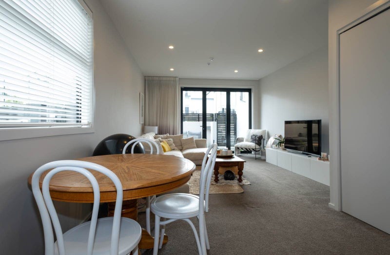 Millwater, 3 bedrooms64705060260482112