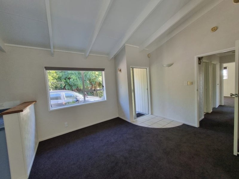 Springfield, 3 bedrooms64705150088193113