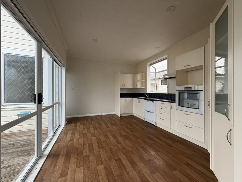 Miramar, 4 bedrooms64705150050307112