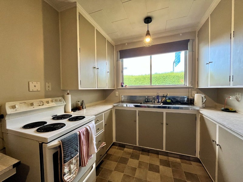 Hastings Central, 2 bedrooms64705253457539113