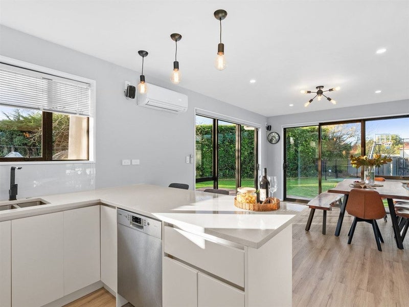 Burnside, 4 bedrooms64705354089217113