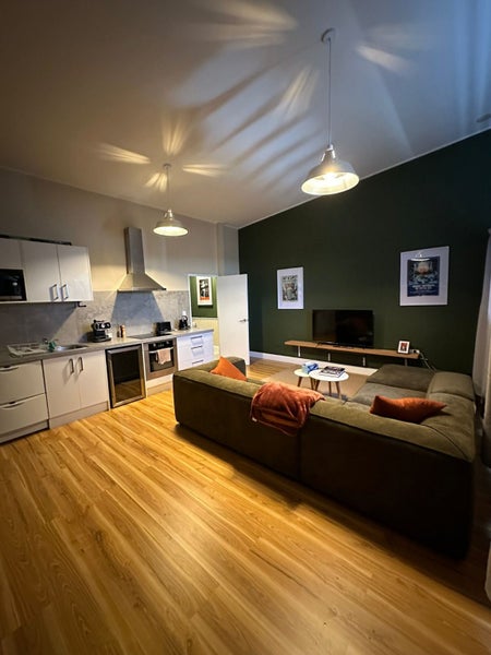 Stoke, 1 bedroom64705354120962111