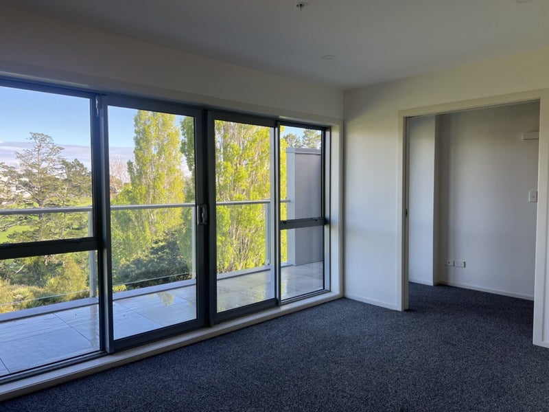 Mount Albert, 2 bedrooms64705852540929113