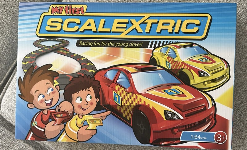 My First ScaleXtric set Carousel 1